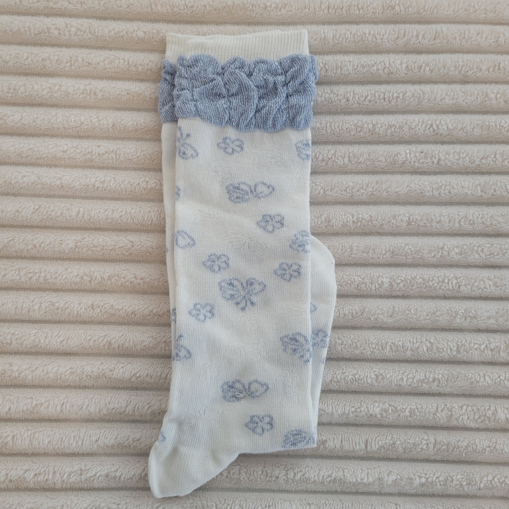 NWOT Conte Kids Knee High Socks Floral White and Blue Girls for Shoes Size 13.